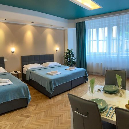 Apartma City & Free Parking Любляна Екстер'єр фото