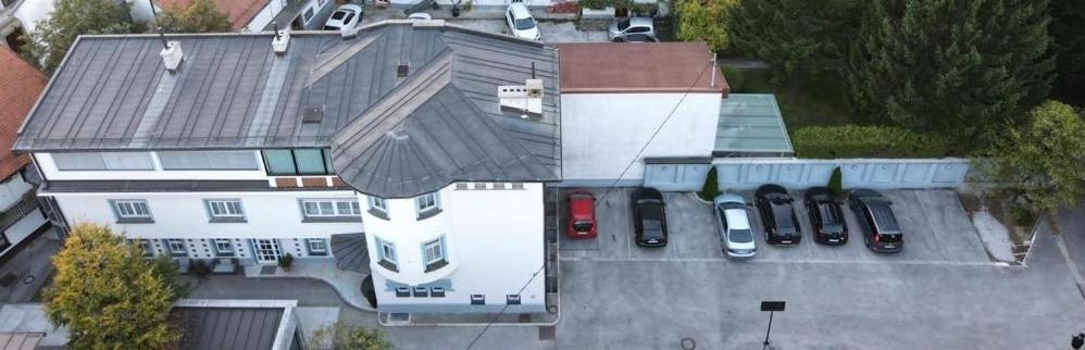 Apartma City & Free Parking Любляна Екстер'єр фото